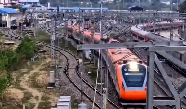 কাটৰা-সংগলদন অংশত বন্দে ভাৰত ৰে’লৰ ট্ৰাইল ৰাণ