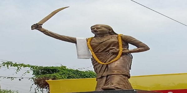 মুখ্যমন্ত্ৰী ড০ শৰ্মা, কেন্দ্ৰীয় মন্ত্ৰী সোণোৱালকে ধৰি বিভিন্নজনৰ বীৰাংগনা সতী সাধনীক স্মৰণ