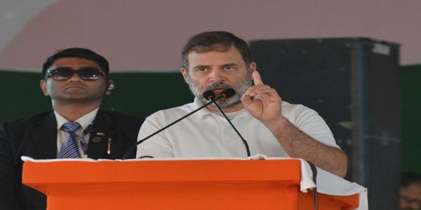 ৰাহুল গান্ধীৰ তেলেংগানা আৰু হিমাচল প্ৰদেশৰ মুখ্যমন্ত্ৰীকো ‘ৰোহিত ভেমুলা আইন’ কাৰ্যকৰী কৰিবলৈ আহ্বান