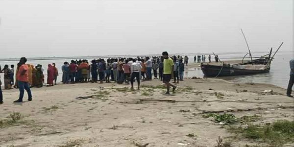 বিহাৰঃ গংগাত গা ধুবলৈ গৈ ডুবিল একেটা পৰিয়ালৰ ৫জন সদস্য, তিনিজনৰ মৃত্যু, দুজনক উদ্ধাৰ