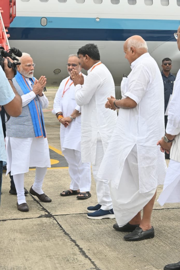 Prime minister nrendar Modi gailri