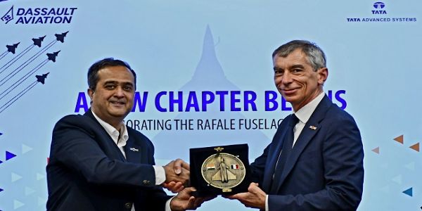 এতিয়া ভাৰতত নিৰ্মাণ কৰা হ’ব যুদ্ধ বিমান ৰাফেলৰ বডি, হায়দৰাবাদত স্থাপন হ’ব প্লাণ্ট