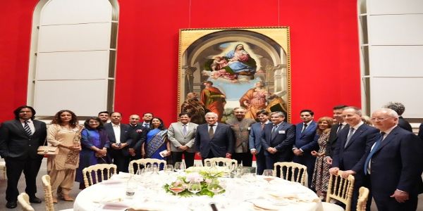 মিলানত ইটালীৰ ব্যৱসায়িক নেতাসকলক সাক্ষাৎ পিয়ুষ গোৱেলৰ