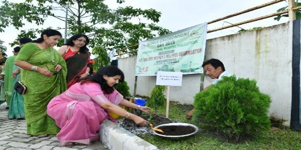 উত্তৰ পূব সীমান্ত ৰেলৱেৰ মহিলাৰ কল্যাণ সংস্থাৰ দ্বাৰা ফিক্কি এফএলও উত্তৰ পূৰ্ব্বাঞ্চলৰ সহযোগত ২০২৫ বৰ্ষৰ বিশ্ব পৰিবেশ দিৱস উদযাপন