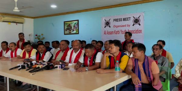 তুলিৰাম ৰংহাঙক সাংসদ গৌৰৱ গগৈয়ে কৰা অপমান সহ্য নকৰে কাৰ্বি সমাজে– সদৌ অসম কাৰ্বি যুৱ সন্থা