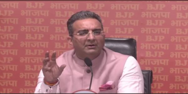 ভোটাৰ তালিকা পুনৰীক্ষণক লৈ ভাৰতীয় মিত্ৰজোঁটক ঘেৰিলে বিজেপিয়ে