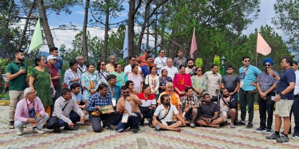 কৈলাশ মানসৰোৱৰ যাত্ৰাঃ পিথোৰাগড়ৰ পৰা ধৰচুলালৈ তৃতীয় গোটৰ যাত্ৰা, ৪৬ গৰাকী ভক্তৰ ভিতৰত ১২ গৰাকী মহিলা