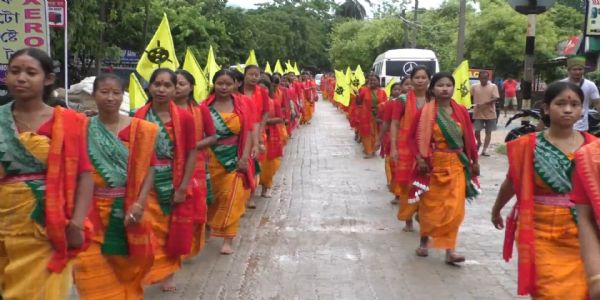 ডিমৰীয়াৰ টোপাতলীত নিখিল বড়ো ছাত্ৰ সন্থাৰ উদ্যোগত বিশেষ কাৰ্যসূচী অনুষ্ঠিত