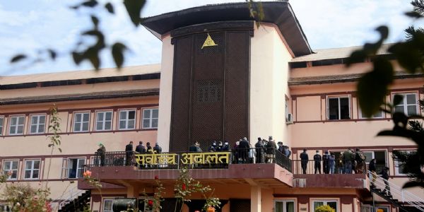 নেপালৰ সংবিধান জাৰি হোৱাৰ পিছত বিবাহিতা মহিলাৰো পৈতৃক সম্পত্তিত সমান অধিকাৰ: উচ্চতম ন্যায়ালয়