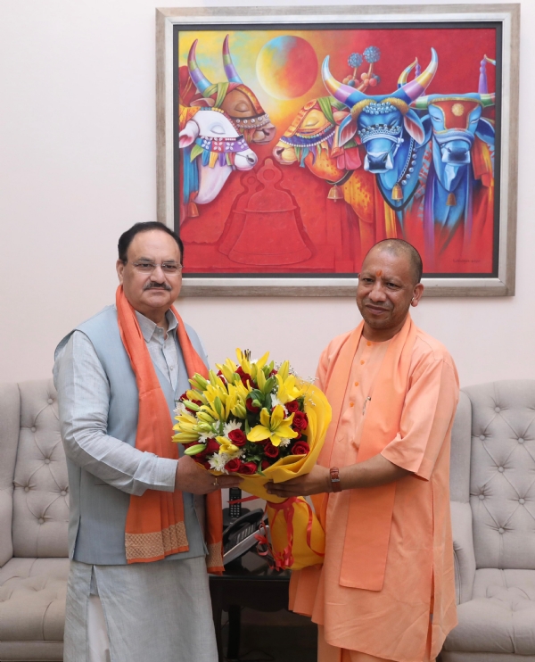 মুখ্যমন্ত্ৰী যোগীৰ বিজেপিৰ সভাপতি নড্ডাক সাক্ষাৎ