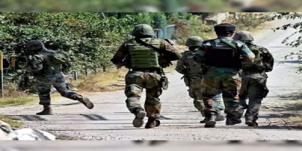 পুঞ্চত সন্ত্ৰাসবাদীৰ সৈতে সংঘৰ্ষ অব্যাহত, দুজন সন্ত্ৰাসবাদী নিহত হোৱাৰ সম্ভাৱনা