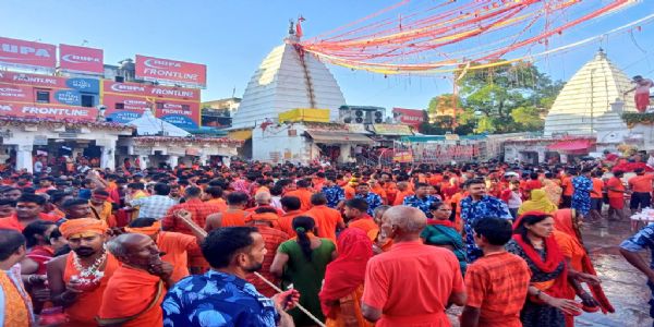 এই পৰ্যন্ত দেওঘৰৰ বাবা বৈদ্যনাথ ধামত ৪০.৫৭ লাখ ভক্তৰ জলাভিষেক