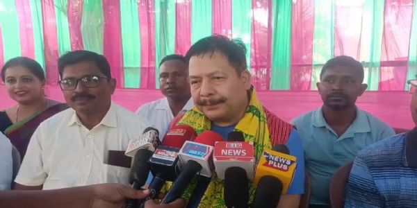 বিটিআৰৰ কৃষি বিভাগত দুৰ্নীতিৰ তদন্তৰ দাবী গণ সুৰক্ষা পাৰ্টিৰ সভাপতি তথা প্ৰাক্তন সাংসদ নবকুমাৰ শৰণীয়াৰ