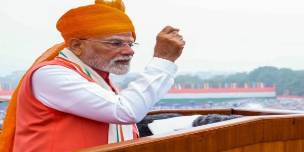 লালকিল্লাৰ পৰা ট্ৰাম্পলৈ স্পষ্ট বাৰ্তা, ভাৰতে কৃষকৰ স্বাৰ্থত আপোচ নকৰে