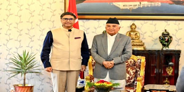ভাৰতীয় বৈদেশিক সচিবৰ নেপালৰ ৰাষ্ট্ৰপতিক সাক্ষাৎ, দ্বিপাক্ষিক বিষয়ত চৰ্চা