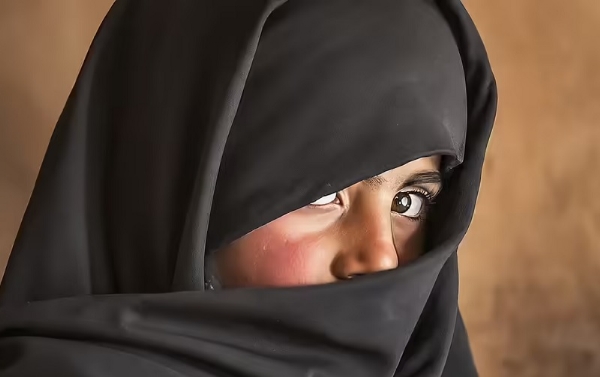 আফগান ছোৱালী। ফাইল ফটো