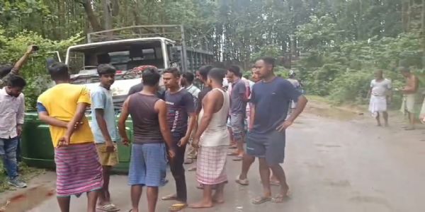 চাপৰৰ বহলপুৰত সংঘটিত পথ দুৰ্ঘটনাত পাচজন আহত
