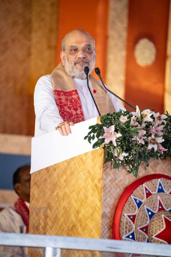 কেন্দ্ৰীয় গৃহমন্ত্ৰী অমিত শ্বাহ