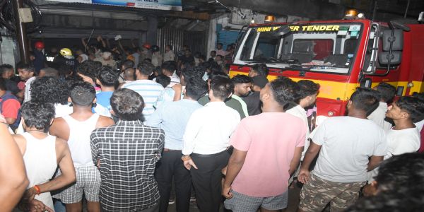 তেজপুৰৰ মটৰ চাইকেল ওৱৰ্কছ নামৰ ব্যৱসায়িক প্ৰতিষ্ঠানত সংঘটিত বিধ্বংসী অগ্নিকাণ্ড