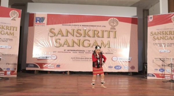 মুম্বাই কাৰ্ণিভেল ২০২৫ আৰু বলিউডৰ আইকন ষ্টাৰলৈ নিৰ্বাচিত হৈছে অসম তথা যোৰহাটৰ সন্তান বিদিশা বৰা..