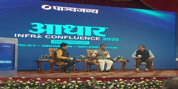নবীকৰণযোগ্য শক্তিৰ ক্ষেত্ৰত দেশে দ্ৰুত অগ্ৰগতি লাভ কৰিছেঃ প্ৰহ্লাদ যোশী
