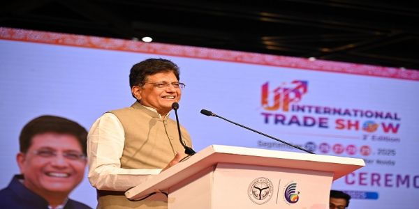 ভাৰতৰ সৈতে বাণিজ্যিক চুক্তিৰ আলোচনাৰ বাবে আগ্ৰহী কাটাৰ আৰু বাহৰেইনঃ পীয়ুষ গোৱেল