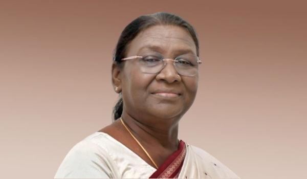 ৰাষ্ট্ৰপতি দ্ৰৌপদী মুৰ্মু