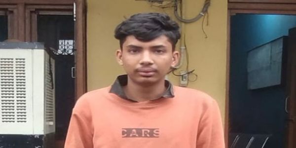 জম্মুৰ আন্তঃৰাষ্ট্ৰীয় সীমান্তৰ সমীপত আটক বাংলাদেশী নাগৰিক, জম্মু-কাশ্মীৰ আৰক্ষীক গতালে বি এছ এফে