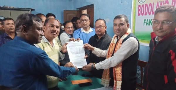 ফকিৰাগ্ৰাম পৰিষদীয় সমষ্টিৰ টিচিএলচিচি আৰু ভিচিডিচিৰ নিযুক্তিপত্ৰ বিতৰণ  ।