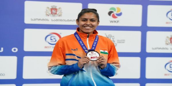 এছিয়ান গেমছৰ পূৰ্বে কাৰাটেত ভাৰতৰ প্ৰস্তুতি শক্তিশালী, আলিছাৰ ব্ৰঞ্জৰ পদক লাভ কৰি আত্মবিশ্বাস বৃদ্ধি