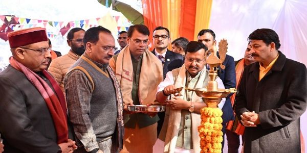 আৰ্তজনক সহায় কৰিবলৈ মকৰ সংক্ৰান্তিৰ সূৰ্য্যই দিয়ে বাৰ্তা: নীতিন নবীন