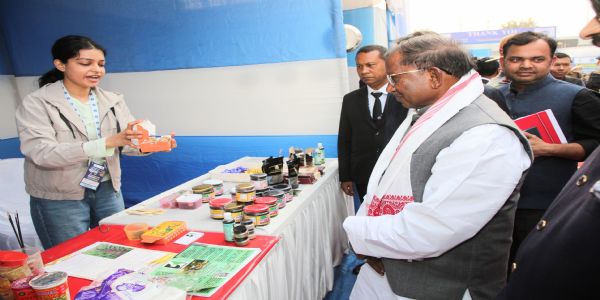 গুৱাহাটীত জি আই মহোৎসৱৰ শুভাৰম্ভণি ৰাজ্যপালৰ