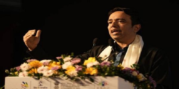 উত্তৰ-পূৰ্বাঞ্চলৰ যুৱক-যুৱতীসকলে ভাৰতৰ দক্ষ কৰ্মশক্তিক নেতৃত্ব প্ৰদান কৰিবলৈ সাজু হৈছে” – জয়ন্ত চৌধাৰী