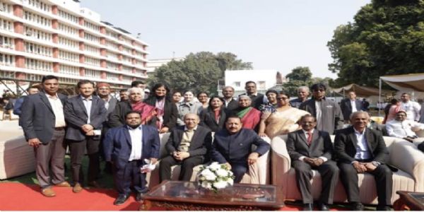 কেন্দ্ৰীয় মন্ত্ৰী ড° জিতেন্দ্ৰ সিঙৰ গভীৰ মহাসাগৰ মিছনৰ বিজ্ঞানীক সন্মান