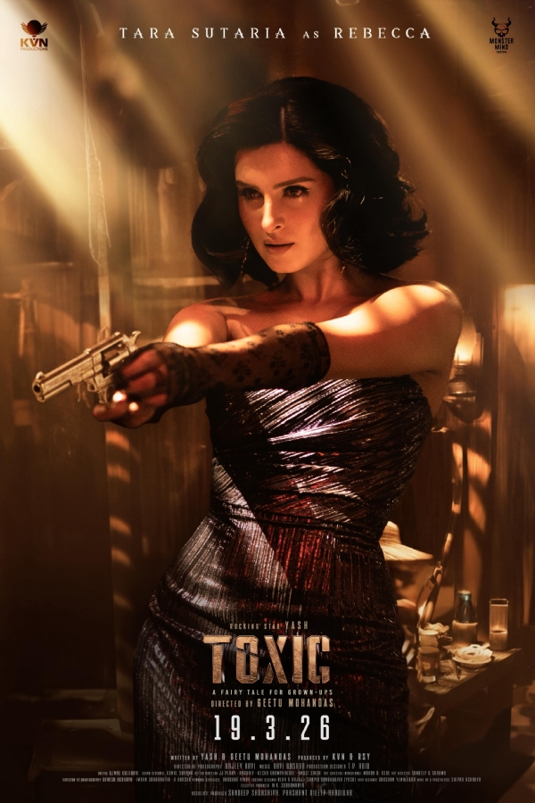 तारा सुतारिया - फोटो सोर्स एक्स