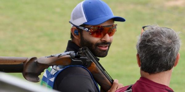 ভাৰতীয় স্কীট শ্বুটাৰ অংগদ বীৰ সিং বাজৱাই নাগৰিকত্ব সলনি কৰি কানাডাক কৰিব প্ৰতিনিধিত্ব