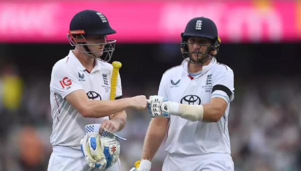 हैरी ब्रूक और जो रूट हैरी ब्रूक और जो रूट