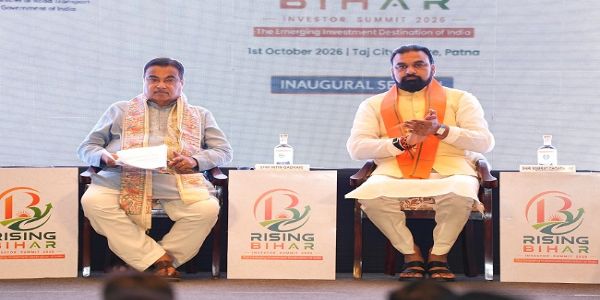 পেট্ৰ’লৰ সৈতে ইথানল মিহলোৱাৰ সিদ্ধান্ত সন্দৰ্ভত গাডকাৰীয়ে কয় - কৃষকসকল হ’ব ‘শক্তি প্ৰদানকাৰী’