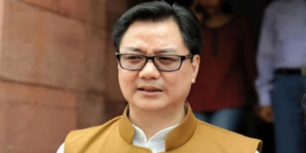 কিৰেন ৰিজিজুৱে কয় যে ফ্লাইডুবাই কাণ্ডৰ ভাৰতীয় পাইলটৰ সাহসক লৈ সমগ্ৰ দেশ গৌৰৱান্বিত
