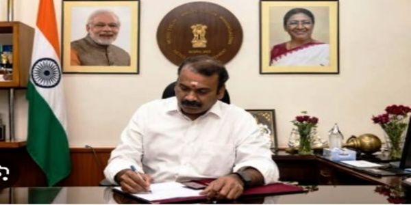 কেন্দ্ৰীয় মন্ত্ৰীসভাৰ পৰা এল মুৰুগানৰ পদত্যাগ গ্ৰহণ
