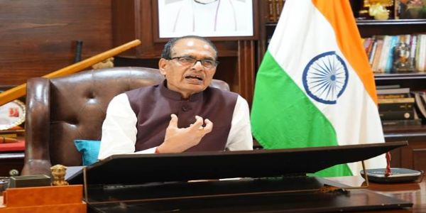 মোবাইল ফোনত লাইভ থাকিব চৰকাৰ, শিৱৰাজে কৃষকৰ বাবে উচৰ্গা কৰিলে নতুন পৰ্টেল