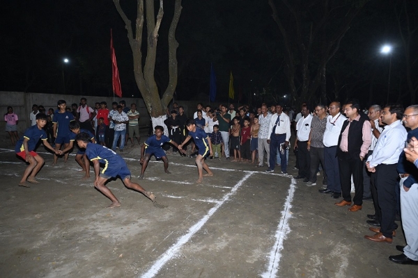 पूसीरे द्वारा साझा फोटो पूसीरे द्वारा साझा फोटो