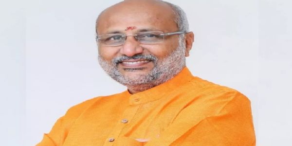 ক্ষমা প্ৰতিশোধৰ পৰিৱৰ্তে সংস্কাৰ আৰু ঘৃণাতৰ পৰিৱৰ্তে আলোচনাৰ পথ: উপ-ৰাষ্ট্ৰপতি