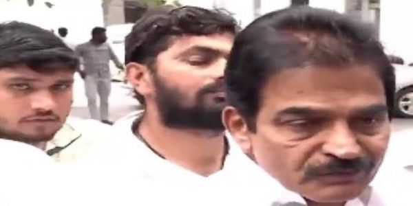 ৰাষ্ট্ৰপতিৰ লগত এপইণ্টমেণ্ট নোপোৱাৰ বাবে কেন্দ্ৰক আক্ৰমণ কংগ্ৰেছৰ