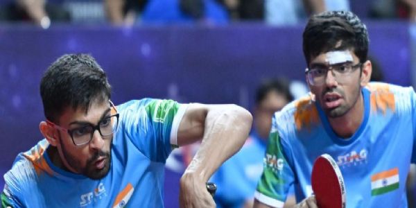 চাইনা স্মাছৰ ছেমিফাইনেলত পৰাস্ত মানুষ শ্বাহ আৰু মানৱ ঠক্কৰ