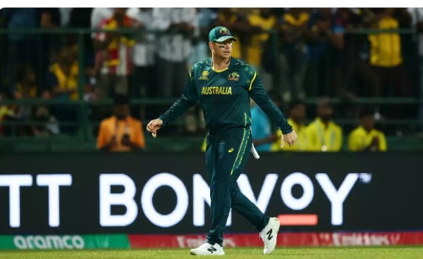 ऑस्ट्रेलियाई बल्लेबाज स्टीव स्मिथ