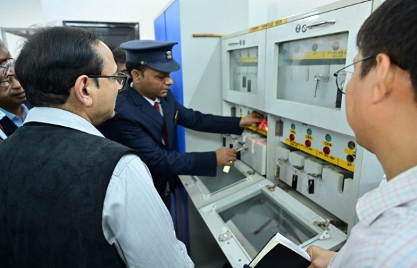 উত্তৰ পূব সীমান্ত ৰেলৱেৰ মহাপ্ৰৱন্ধকৰ দ্বাৰা কামাখ্যা – নিউ বঙাইগাঁও – ডাংতল খণ্ডৰ বিস্তৃত সুৰক্ষা পৰিদৰ্শন উত্তৰ পূব সীমান্ত ৰেলৱেৰ মহাপ্ৰৱন্ধকৰ দ্বাৰা কামাখ্যা – নিউ বঙাইগাঁও – ডাংতল খণ্ডৰ বিস্তৃত সুৰক্ষা পৰিদৰ্শন