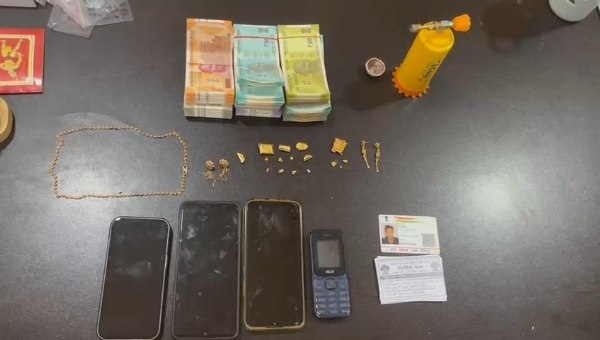 যোৰাবাটত এইবাৰ তান্ত্ৰিকৰূপী চোৰৰ লুটপাটৰ ঘটনা যোৰাবাটত এইবাৰ তান্ত্ৰিকৰূপী চোৰৰ লুটপাটৰ ঘটনা