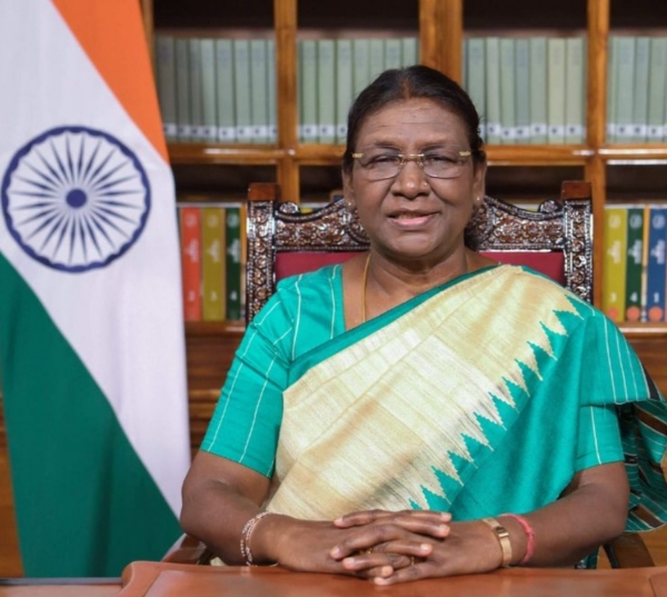 राष्ट्रपति की फाइल फोटो