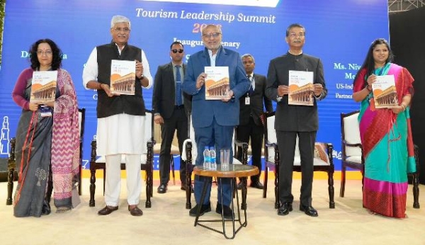 उपराष्ट्रपति सी. पी. राधाकृष्णन मंगलवार को यहां आयोजित पर्यटन नेतृत्व शिखर सम्मेलन में उपराष्ट्रपति सी. पी. राधाकृष्णन मंगलवार को यहां आयोजित पर्यटन नेतृत्व शिखर सम्मेलन में